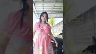 Tante Cantik tak pakai bra (no bra challenge)