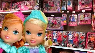 TOY HUNT with Elsa and Anna toddlers ! Shopkins Season 6 and more !