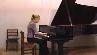 Екатерина Анисимова "Токкатина"(ф-но)
