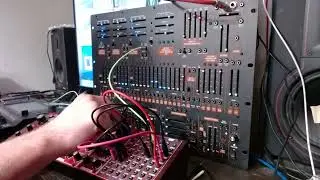 Self Generating Synth Patch - eerie spooky cinematic soundtrack