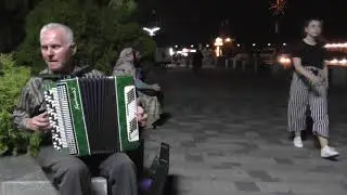Мажорное настроение