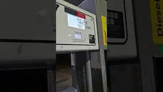 ЗАПРАВКА АВТОМОБИЛЯ 🤣