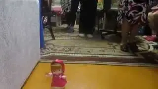 Маша и медведь Маша прикольно танцует под башкирскую музыку. Маша и медведь Мультфильм