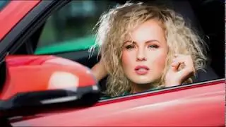 Александра Харитонова пробует новые способы заработка