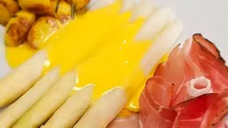 White Asparagus with Hollandaise Sauce