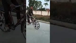 cycle stunt 🚴#shortsvideo #trending #youtubeshorts #playright #cycle