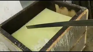Review of a container for treating hives with paraffin