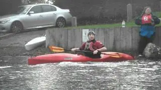 Geoff setting off in the Hamble WWR in a Wavediver/subhopper semi submersible.