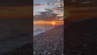 Закат на море в Пицунде, Абхазия.