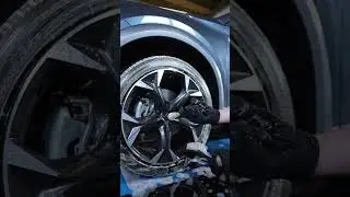 Rengør med denne inden tire shine ! #tireshine #wheelcleaner #wheelcleaning #carcleaning