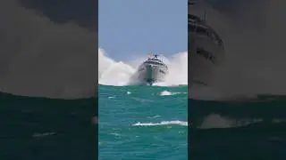 🔥BEAST MODE!🔥 Pershing Power yacht crushes the waves at the Haulover Inlet!