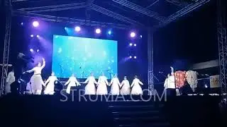 Дядо Коледа пристигна в Благоевград с ретро автомобил