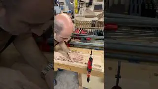 Che serietà! #woodworking #wood #diy #tools #woodwork #woodworker #carpenter #garage #renovation