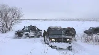 Тяжелый снежный рейд до деревни Нюховка 22.01.2022