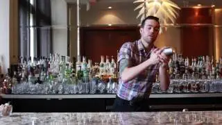 How To Perform The Dry Shake: Cocktail Tips