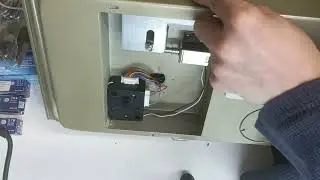 Работают в паре. Два замка корейского сейфа Топаз.