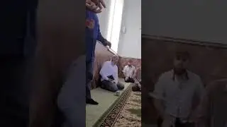 Сотрудники ворвались в мечеть и прокляли мусульман