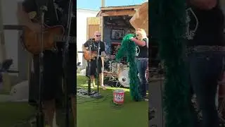 Cassandra Long Band singing Me and Bobby McGee!