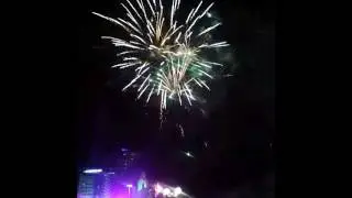 Фейерверк в честь вьетнамского нового года