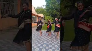 Mone Kori Assam Jabo 🌾🍂 #folkdance #tradition #trending #viral