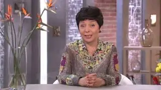 Идеальный ремонт 18.08.18. Стол, парящий в воздухе для Нины Корниенко.