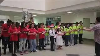 Visitamos al Hospital de Facultad con el grupo de Melodica