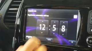 Tutor: Come regolare l'ora sul Navigatore RLink di Renault
