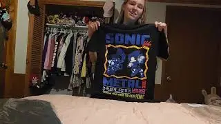 Trying the Sonic Hypland merch