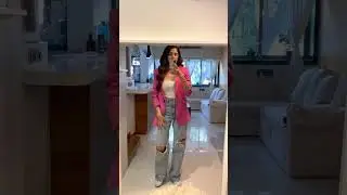 Best POSES for your next *MIRROR SELFIE* 