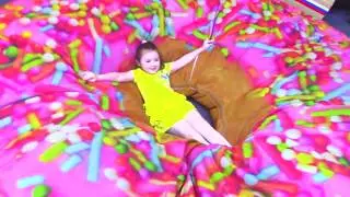 Настя в Доме Великана 🌸 Музей для Детей 🌸 Pretend Play for Kids at the Children