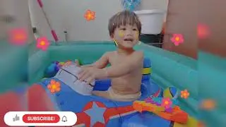 Asyiknya Bermain Air di Kolam Renang karet || Main Air || Sambil Main Pop it || Mandi Bola ||