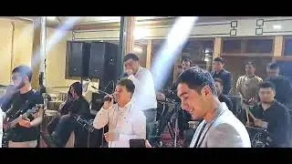 Zuxriddin sado Namanganda muxlislar davrasida