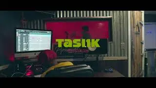 Tasi1k - Show Me Love (ft. Ayeligi) [Official Music Video]