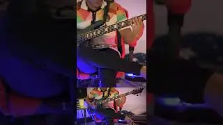 Rio funk solo part #bass #bassplayer #funk #bassguitar #music #spector