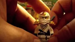 Lego ninjago 9440 Venomari Shrine Review