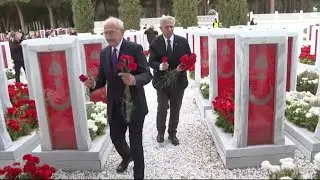 Kemal Kılıçdaroğlu ve Mansur Yavaş Çanakkale Şehitliği'ni ziyaret etti