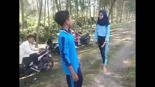 Viral Gaes Anak Smp Adu Mulut Hampir Berantem Cowok vs cewe
