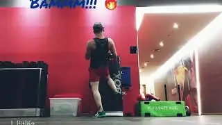 KICK!