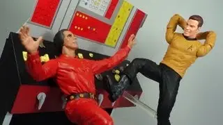 Star Trek Select Captain Kirk Figure Review