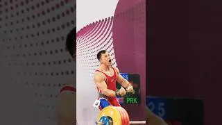 The third best lift of the last two years! 209kg at 78kg #richongsong #weightlifting #cleanandjerk
