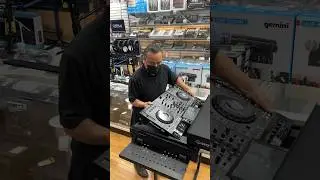 #PioneerDJ