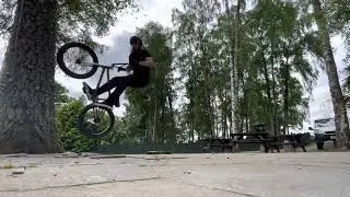 A few clips from summer Bmx