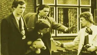 Cravats - Live For Now {1979}