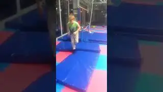 Заднее сальто с места