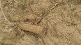 Вода размыла металл ! Просто забирай и всё!