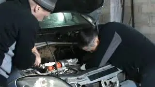 ПРОДОЛЖАЕМ РЕМОНТ РЕНО