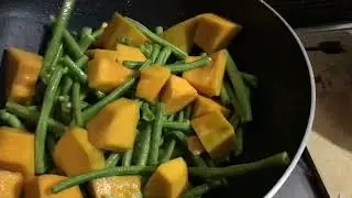 Ginisang gulay na walang sahog masarap pa din, pumpkin at sitaw. Quick and easy vegetables #shorts