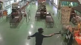 IMAGEMES DEL ASALTO AL SUPERMERCADO EN LA AV. INDEPENDECIA RD