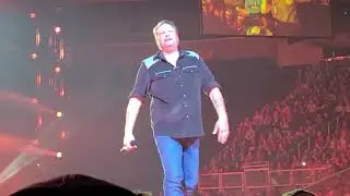 Blake Shelton "The More I Drink" live in Edmonton, AB