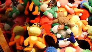 BIG Claw Machine Win! Hanging Prize!​​​ | ​​​